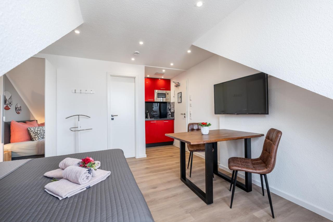Wohnen Auf Zeit - Innenstadt-Appartements Friburgo de Brisgovia Habitación foto