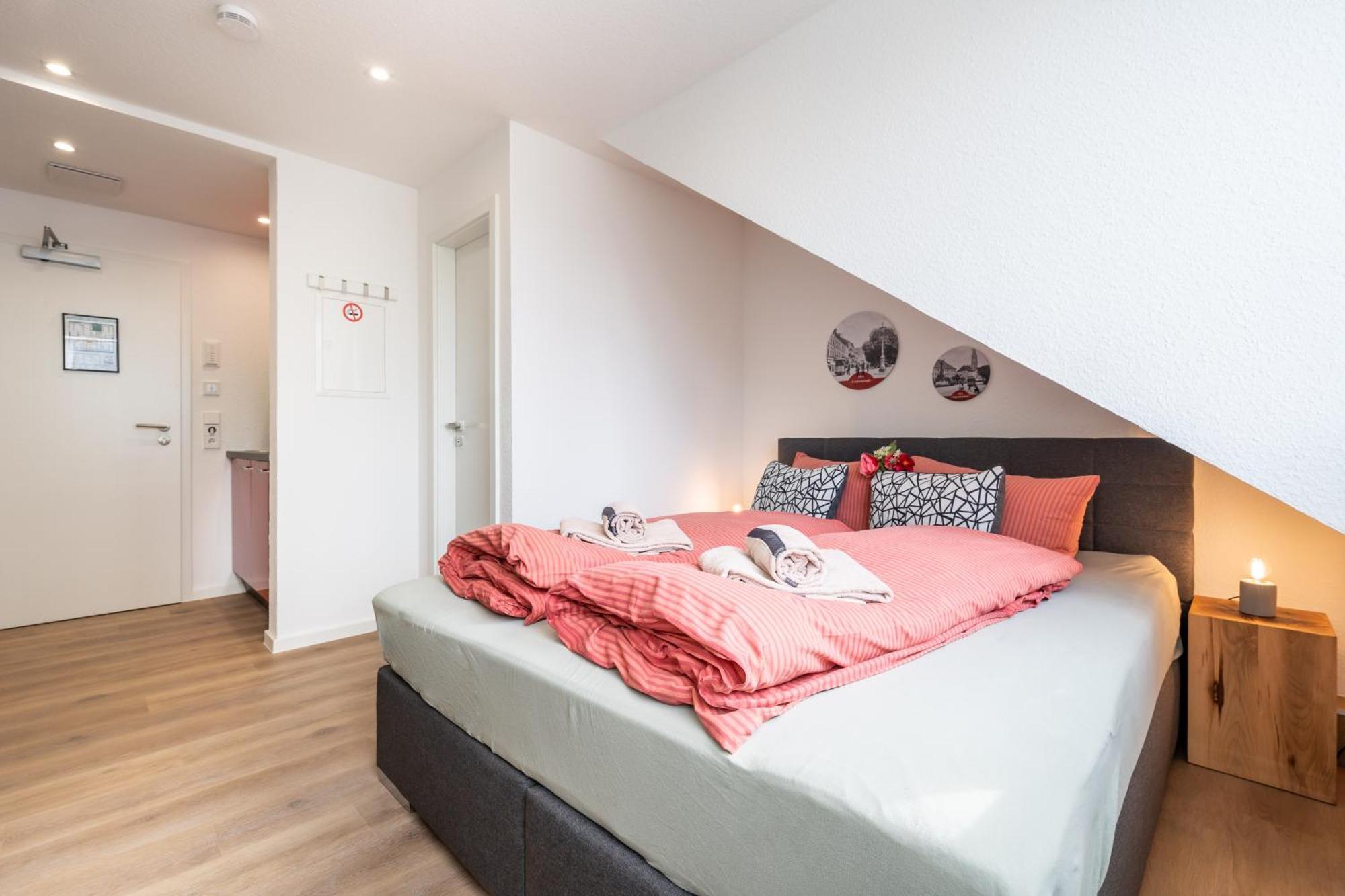 Wohnen Auf Zeit - Innenstadt-Appartements Friburgo de Brisgovia Habitación foto