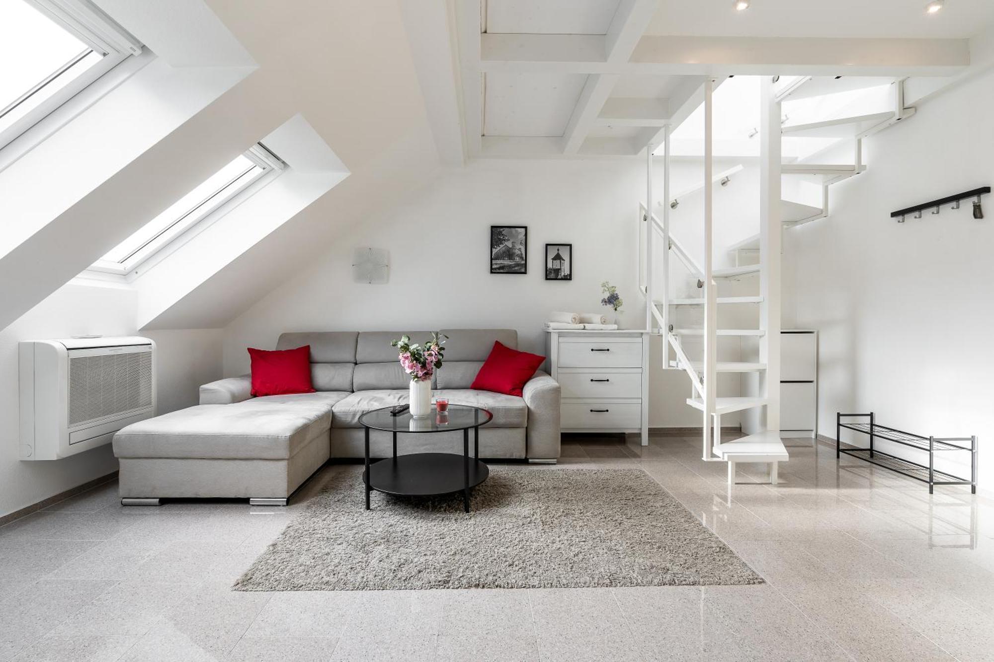 Wohnen Auf Zeit - Innenstadt-Appartements Friburgo de Brisgovia Habitación foto